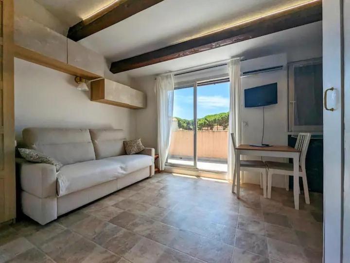 Appartement Pinede Piscine Clim Proche Plage Village Naturiste Agde Luaran gambar